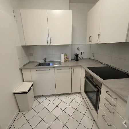 Apartment 1 In Location-lilac Cologne