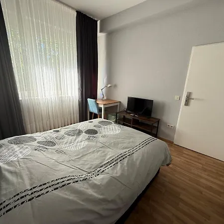 Apartment 1 In Location-lilac